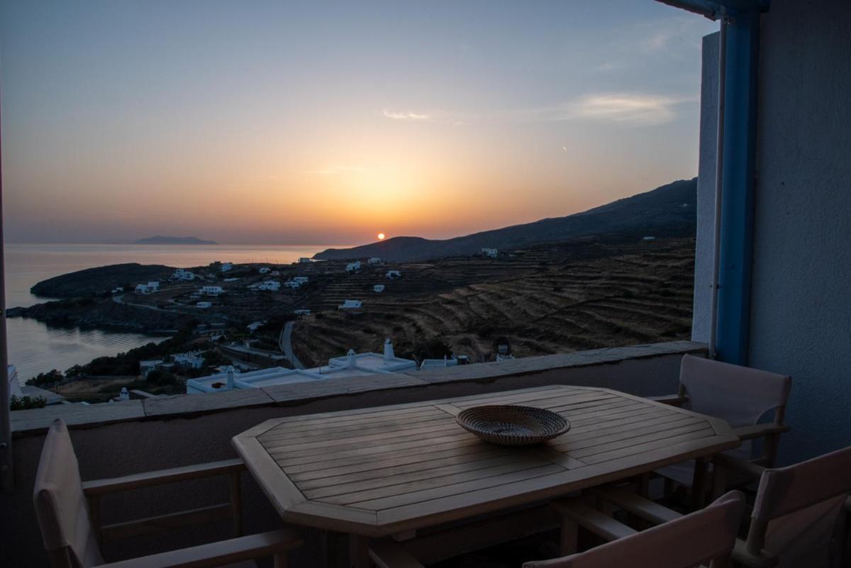 Iliopetra Residence Agios Romanos Dış mekan fotoğraf