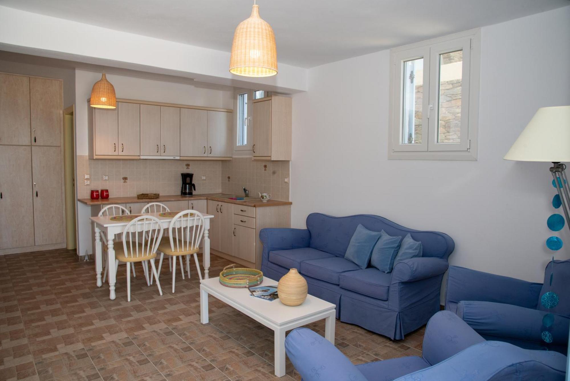 Iliopetra Residence Agios Romanos Dış mekan fotoğraf